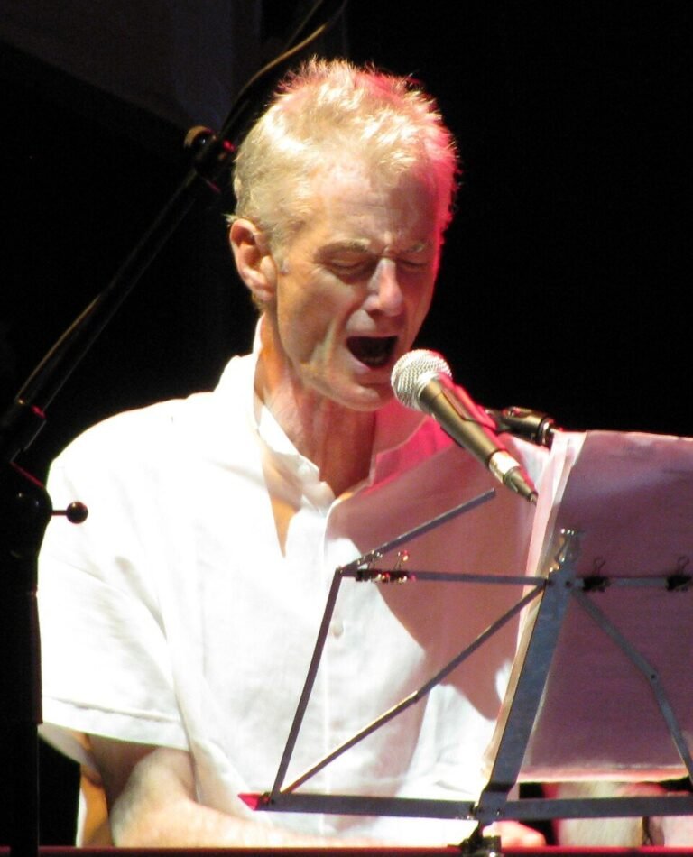romazio event 345 peter hammill 1 768x950