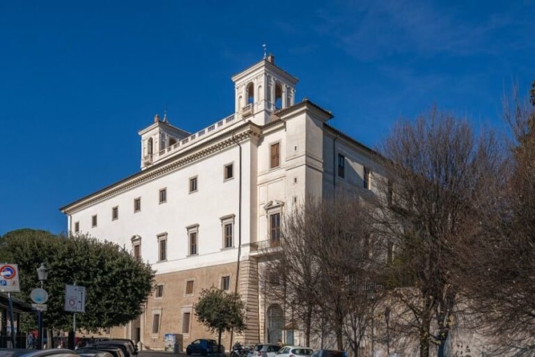 villa medici 1 768x513